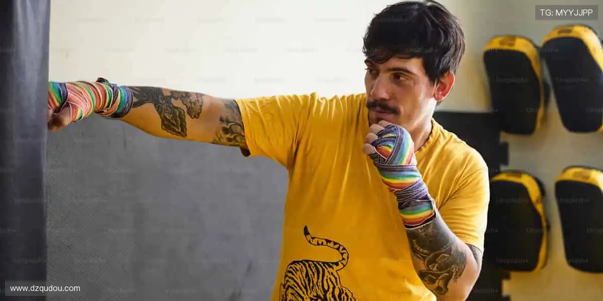 🎁球迷专属，潮流装备一键拥有！👕